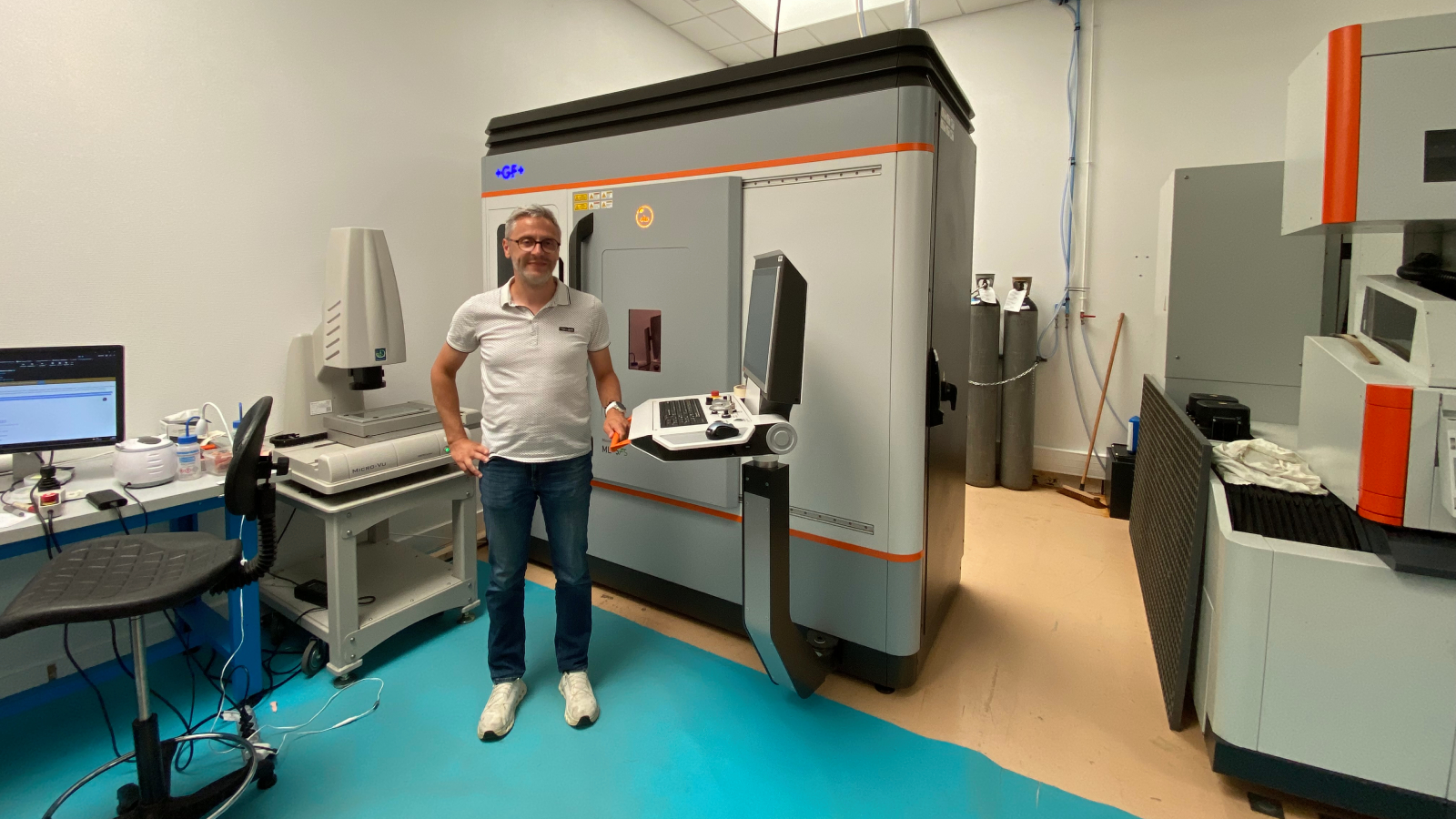 MIFHySTO repousse les frontières du micro-usinage sur silicium et verre