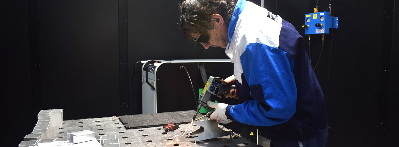 Le soudage par torche laser fait son entrée dans les ateliers de chaudronnerie et de tôlerie de Franche-Comté