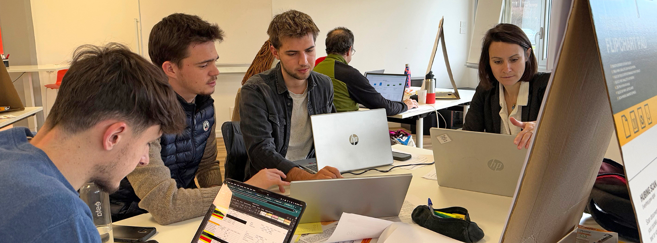 Accompagner les profils techniques vers la prise de responsabilités en entreprise : le pari de l’école de projet ECDE